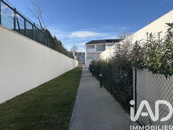 Appartement à vendre 2 pièces 47 m² Lagny-sur-Marne