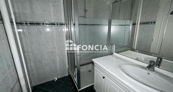 Location Appartement 3 pièces 87.84 m² - Châtenay-malabry 92290