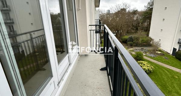 Location Appartement 3 pièces 87.84 m² - Châtenay-malabry 92290