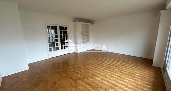 Location Appartement 3 pièces 87.84 m² - Châtenay-malabry 92290