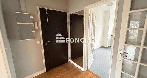 Location Appartement 3 pièces 87.84 m² - Châtenay-malabry 92290