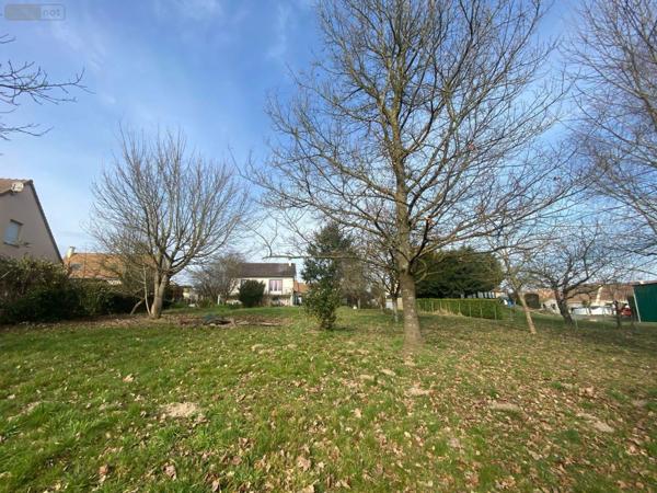 Maison à vendre à Cérans-Foulletourte dans la Sarthe (72330), ref : 72122-1365