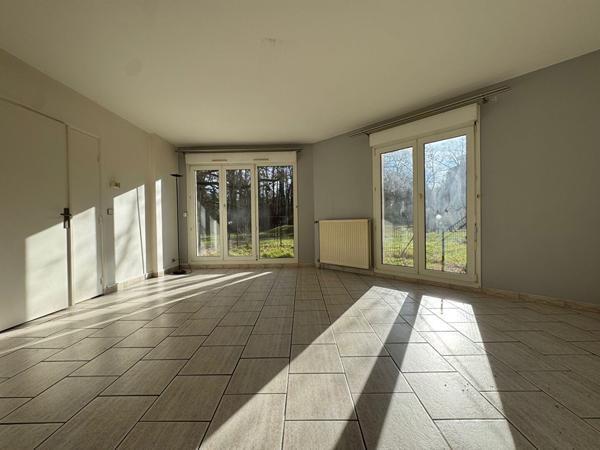 Appartement 3 pièces en duplex proche centre ville ( 91000 ) 