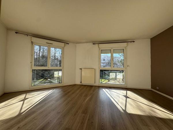 Appartement 3 pièces en duplex proche centre ville ( 91000 ) 