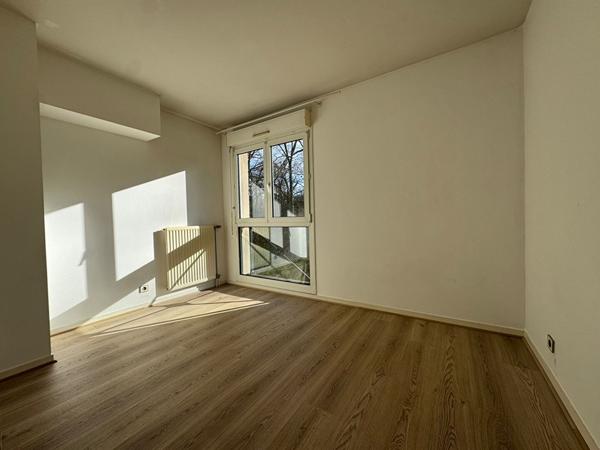 Appartement 3 pièces en duplex proche centre ville ( 91000 ) 