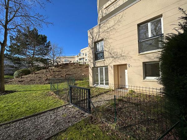 Appartement 3 pièces en duplex proche centre ville ( 91000 ) 