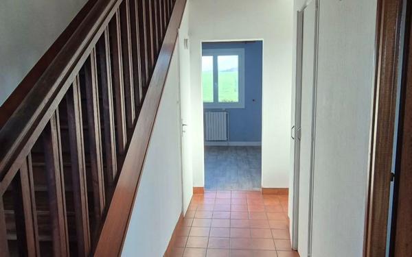 Maison à louer    2 pièces •  Saint-Vincent-sur-Oust