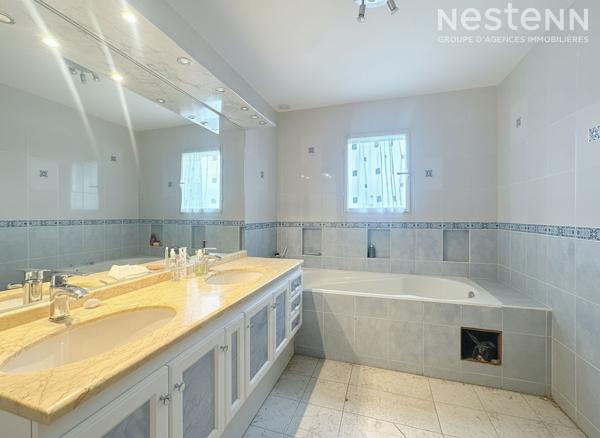 ANTONY - Maison familiale 5 chambres + studio indépendant + terrasse SUD + 11 MIN RER + QUARTIER RESIDENTIEL + GARAGE