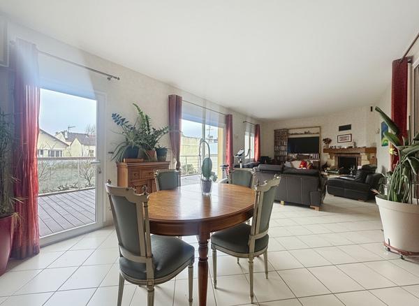 ANTONY - Maison familiale 5 chambres + studio indépendant + terrasse SUD + 11 MIN RER + QUARTIER RESIDENTIEL + GARAGE