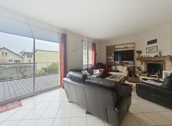 ANTONY - Maison familiale 5 chambres + studio indépendant + terrasse SUD + 11 MIN RER + QUARTIER RESIDENTIEL + GARAGE