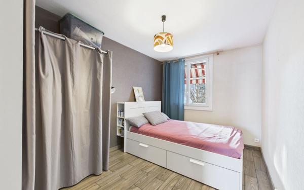 Appartement à vendre    3 pièces •  Grenoble