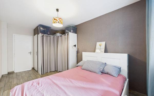 Appartement à vendre    3 pièces •  Grenoble