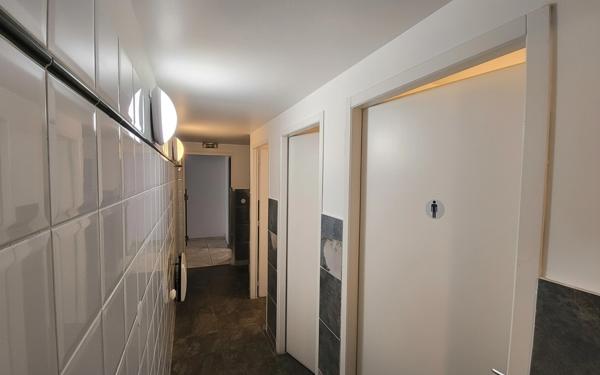 IMMEUBLE DE BUREAUX INDÉPENDANT 701 m² - MONTPELLIER PARC 2000 - FORT RENDEMENT