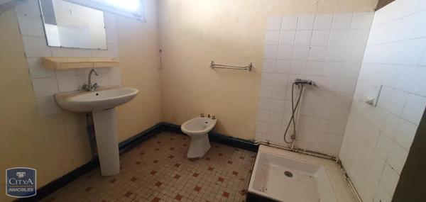 Immeuble à vendre 200m²