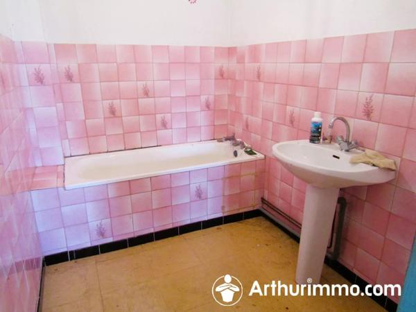Vente                                                      Maison
                        
                     5 pièces                      83 m2                     à Bethoncourt