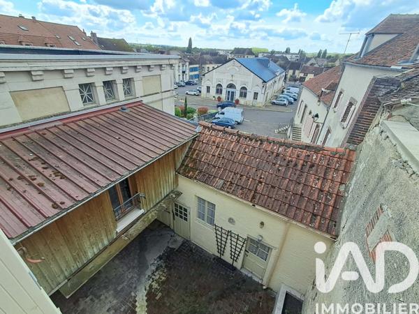 Maison à vendre 8 pièces 135,9 m² Brienon-sur-Armançon