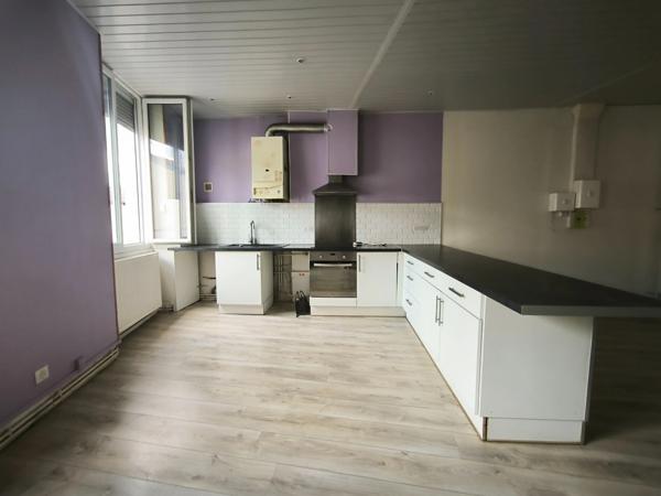 Appartement T3 en duplex – Rive-de-Gier – Disponible immédiatement