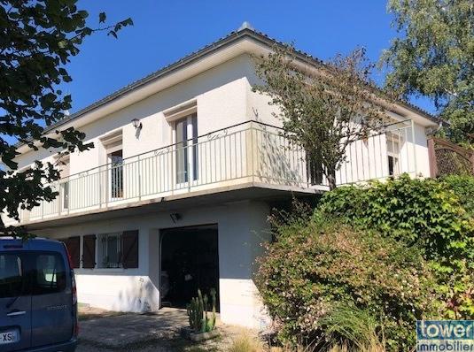 Maison familiale d’environ 140 m² avec terrain – à 2 minutes du centre de Villefranche-de-Rouergue