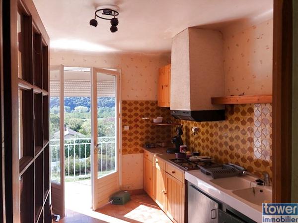 Maison familiale d’environ 140 m² avec terrain – à 2 minutes du centre de Villefranche-de-Rouergue