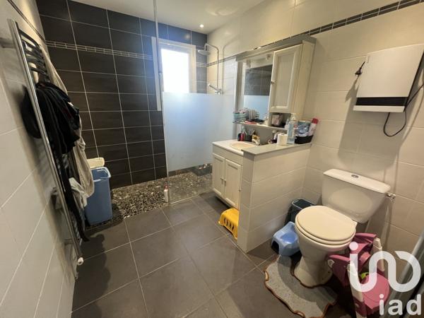 Maison 5 pièces de 93 m² à Parthenay (79200)