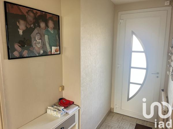 Maison 5 pièces de 93 m² à Parthenay (79200)