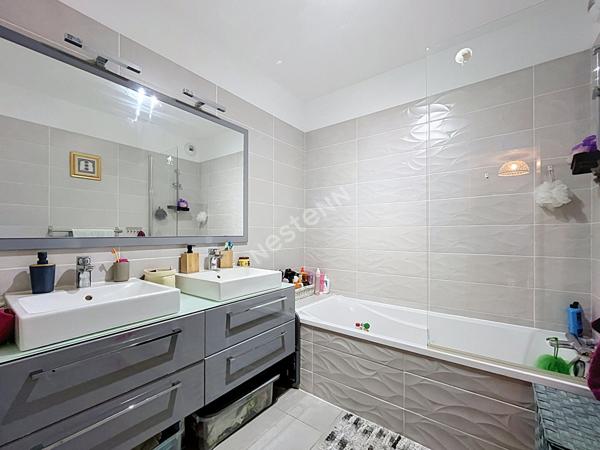 ANNECY-LE-VIEUX - Appartement 4 pièces de 89.92 m² - TRAVERSANT - TERRASSES - CAVE - GARAGE en option