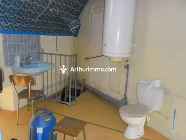 Vente                                                      Maison
                        
                     3 pièces                      39 m2                     à Matha