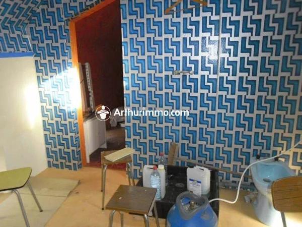 Vente                                                      Maison
                        
                     3 pièces                      39 m2                     à Matha