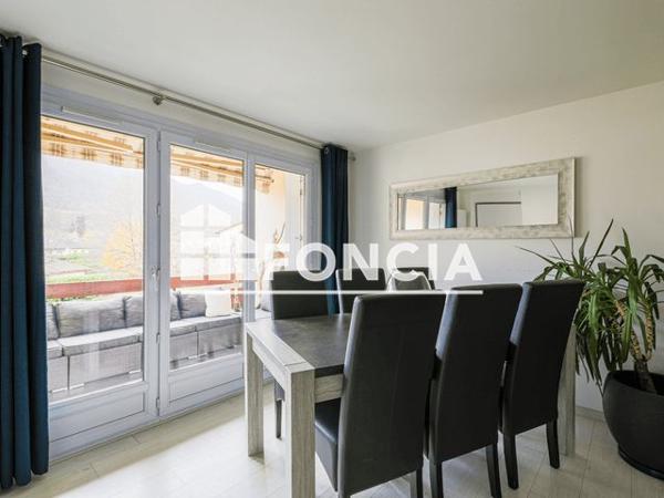 À vendre Appartement 4 pièces 74.81 m² - Vif 38450