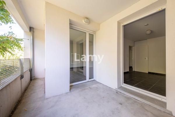 Appartement t3 + parking