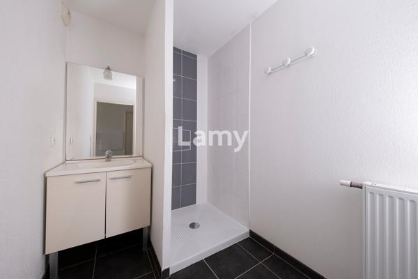 Appartement t3 + parking