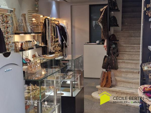 Fonds De Commerce - 85 m² Exclusivité