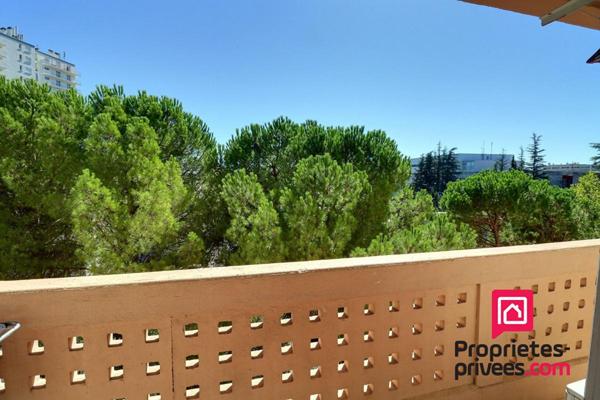 Appartement 2 chambres 72 m2, cave et garage