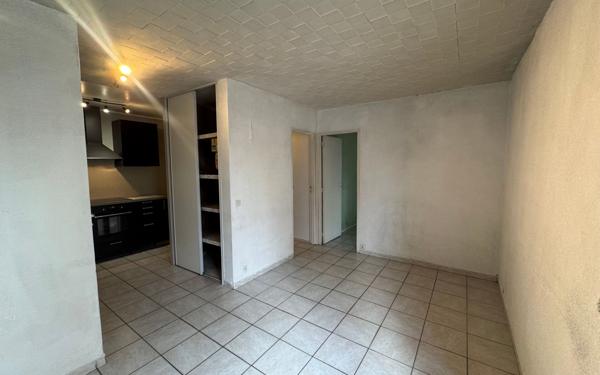 Appartement à vendre    2 pièces •  Aulnay-sous-Bois