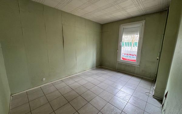 Appartement à vendre    2 pièces •  Aulnay-sous-Bois