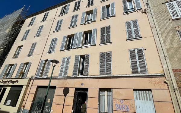 Appartement à vendre    2 pièces • 24,64 m2 Arcueil