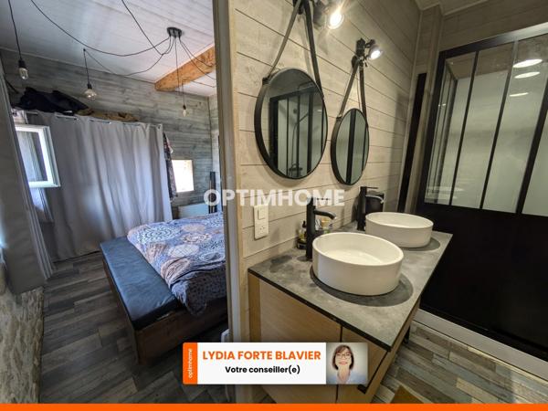 CHARMANTE MAISON EN PIERRE AVEC FORT POTENTIEL -