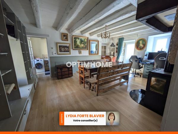 CHARMANTE MAISON EN PIERRE AVEC FORT POTENTIEL -