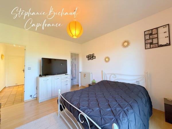 Maison à vendre 5 pièces THEZE (04) 1465 m² TERRAIN PISCINE