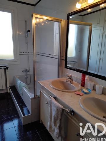 Maison à vendre 5 pièces 180 m² Urrugne