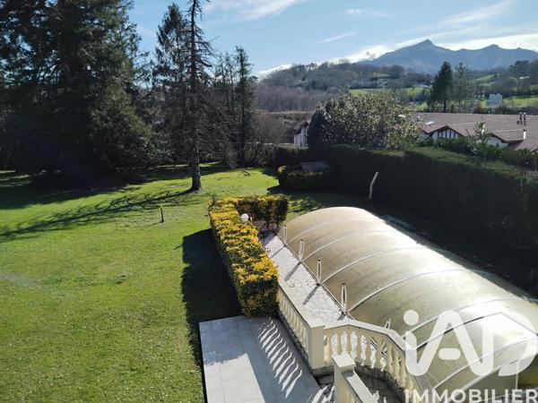 Maison à vendre 5 pièces 180 m² Urrugne