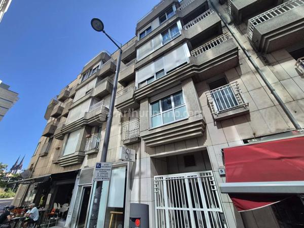 Vente                                                      Appartement
                        
                     2 pièces                      44 m2                     à Clermont-Ferrand