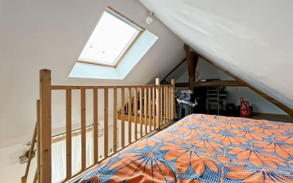 Appartement à vendre    6 pièces • 154 m2 Hanches