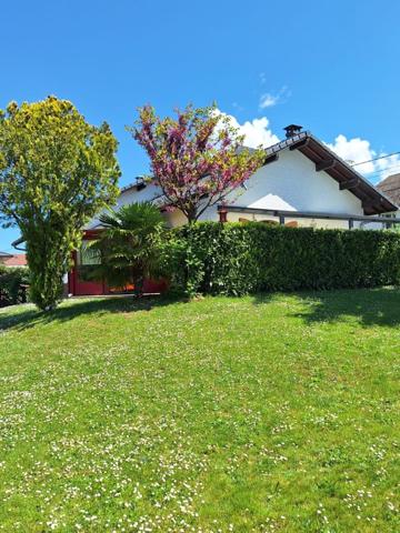 BELLE MAISON FAMILIALE  A 2 PAS PLATEAU DE LOEX