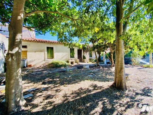 Maison de 69m2 à réhabiliter entièrement sur 400m2 