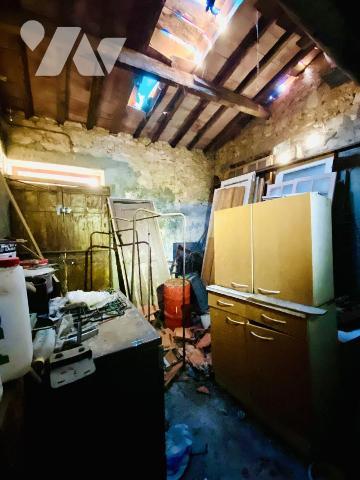 Maison de 69m2 à réhabiliter entièrement sur 400m2 