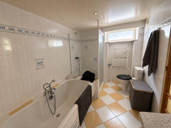 Appartement
         2 pièces
        - 48 m² Exclusivité 199 500 € *