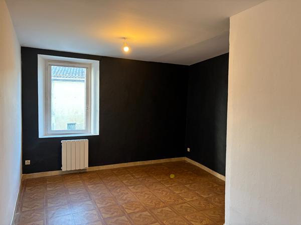 Location maison de village T4 104.41m² proche Trèbes et Carcassonne avec bureau et rangements