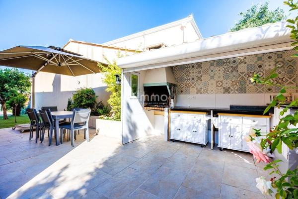 Marseille 9ème/ Maison/ Piscine / Garage