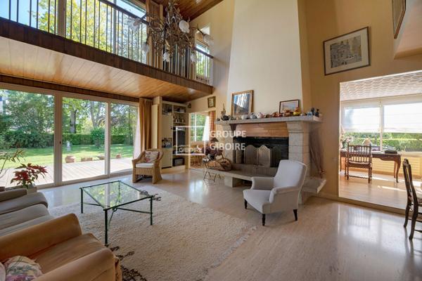 Maison T7 à vendre LE RHEU - 285 m² (réf : BM26340E)